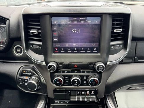 Used 2019 RAM 1500 Big Horn AWD/4WD image 19