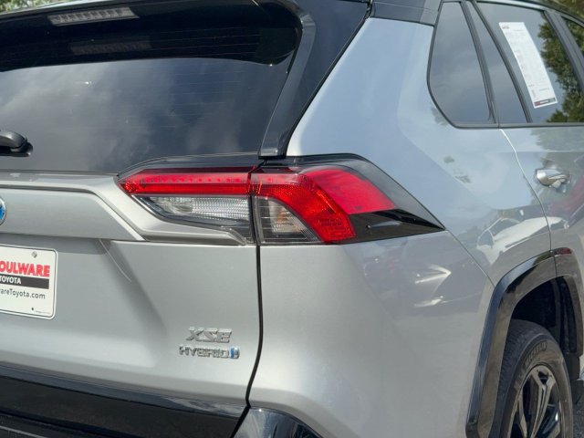 Used 2023 Toyota RAV4 XSE w/ XSE Grade Weather Package AWD/4WD image 11