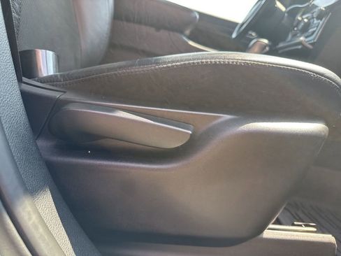 Used 2020 Jeep Grand Cherokee Altitude image 65