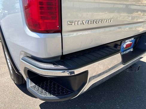 Used 2019 Chevrolet Silverado 1500 LT w/ Convenience Package AWD/4WD image 43