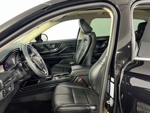 Used 2024 Lincoln Corsair Grand Touring image 18