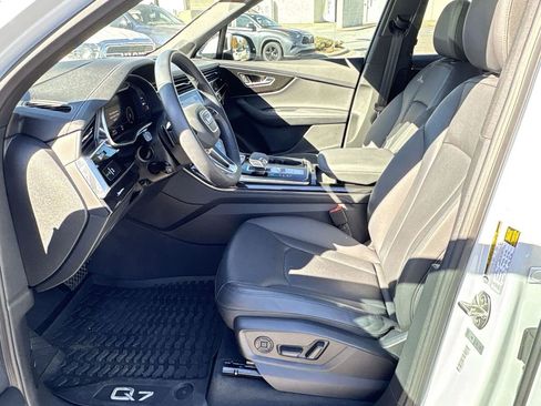 Used 2023 Audi Q7 3.0T Prestige image 21