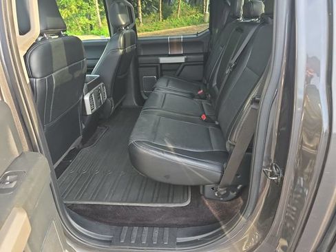 Used 2016 Ford F150 Lariat w/ Equipment Group 502A Luxury AWD/4WD image 11