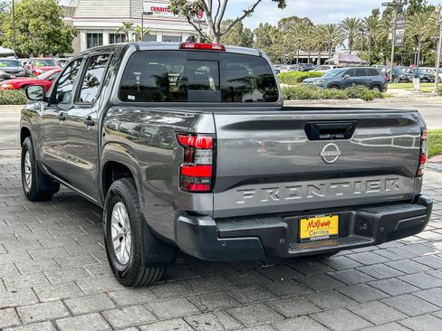 Used 2026 Nissan Frontier S RWD image 8
