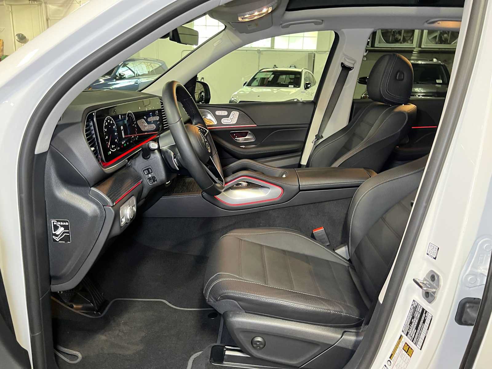 Used 2026 Mercedes-Benz GLE 450e 4MATIC image 23