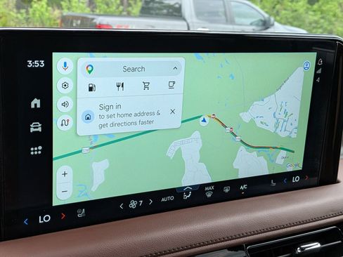 Used 2025 Lincoln Aviator Reserve w/ Equipment Group 201A image 15