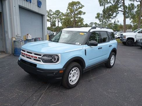 Used 2024 Ford Bronco Sport Heritage w/ Heritage Convenience Package AWD/4WD image 2