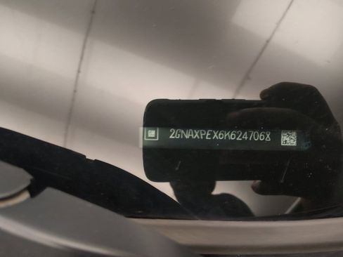 Used 2019 Chevrolet Equinox Premier FWD image 33