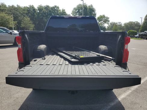 Used 2021 Chevrolet Silverado 1500 RST w/ Redline Edition RWD image 9