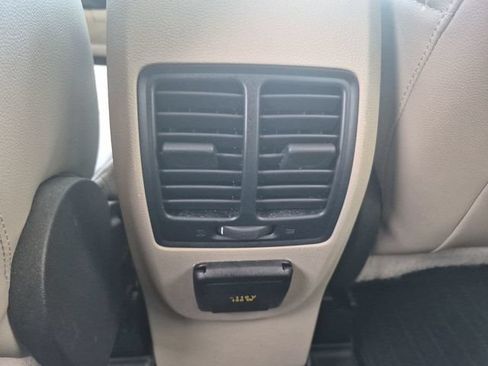 Used 2017 Ford Escape Titanium w/ Equipment Group 301A FWD image 21