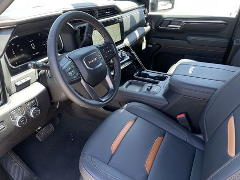 New 2026 GMC Sierra 2500 AT4 w/ AT4 Premium Plus Package AWD/4WD image 10