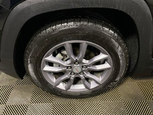 Used 2023 GMC Terrain SLT image 10