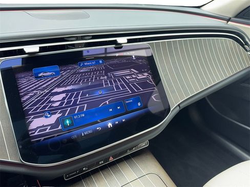 Used 2025 Mercedes-Benz E 350 Sedan w/ Winter Package image 23