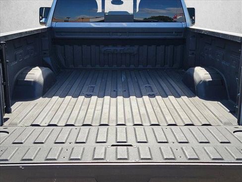 Used 2024 GMC Sierra 2500 AT4 w/ AT4 Premium Plus Package AWD/4WD image 6