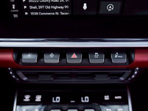 Used 2021 Porsche 911 Turbo S image 65