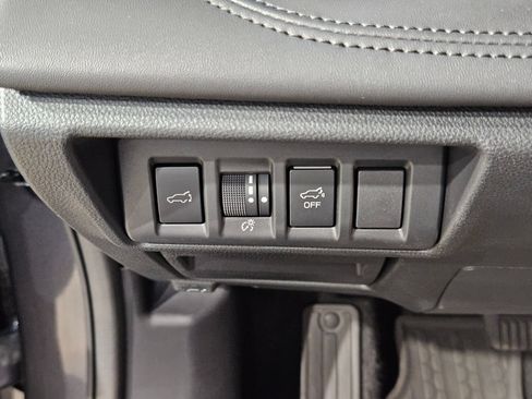 Used 2025 Subaru Outback Wilderness AWD/4WD image 27