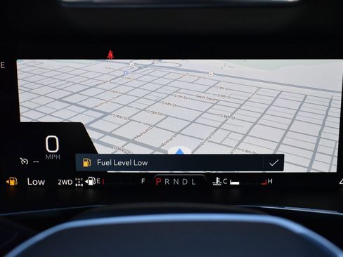 New 2026 GMC Canyon Elevation w/ Convenience Package image 32