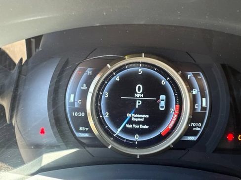 Used 2020 Lexus IS 350 F Sport w/ F Sport Package RWD image 19