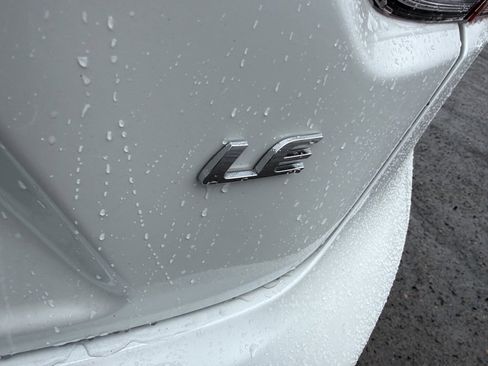 Certified 2022 Toyota Corolla LE image 8