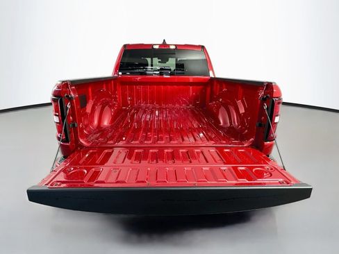 New 2026 RAM 1500 Express AWD/4WD image 15