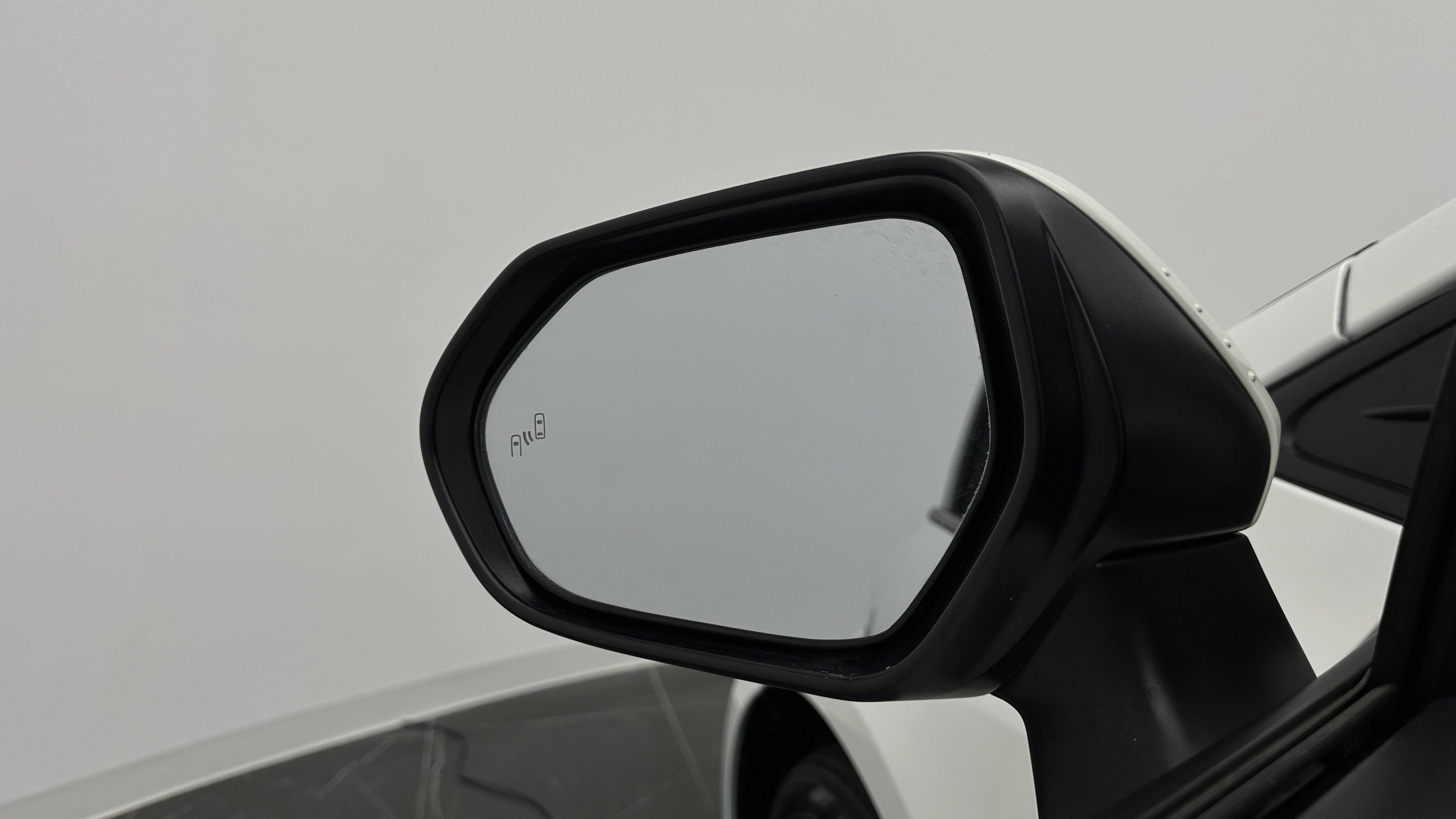 Used 2026 Toyota Corolla LE FWD image 14
