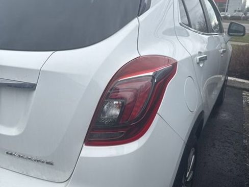 Used 2019 Buick Encore Preferred image 6