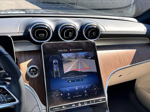 Certified 2024 Mercedes-Benz GLC 300 4MATIC image 23