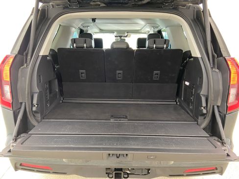 Used 2025 Ford Expedition Active image 7