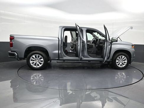 Used 2026 Chevrolet Silverado 1500 Custom RWD image 34