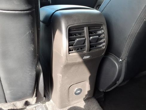 Used 2025 Ford Escape Platinum AWD/4WD image 13