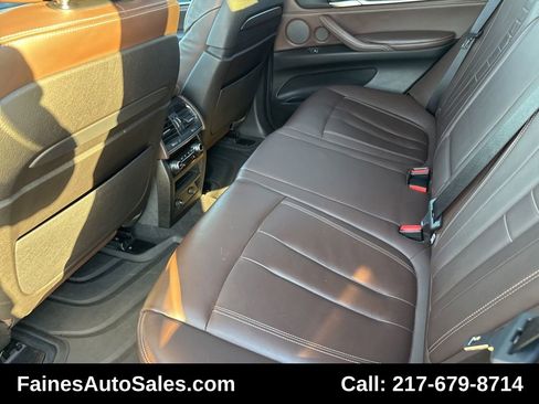 Used 2015 BMW X5 xDrive35d image 19