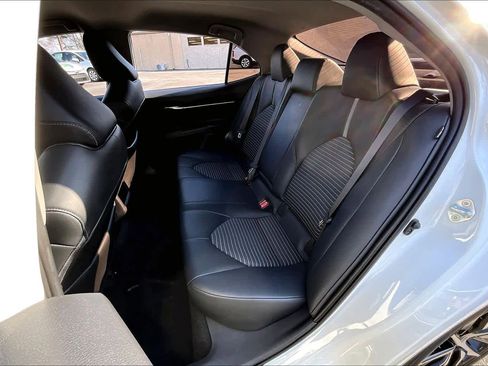 Certified 2021 Toyota Camry SE image 19