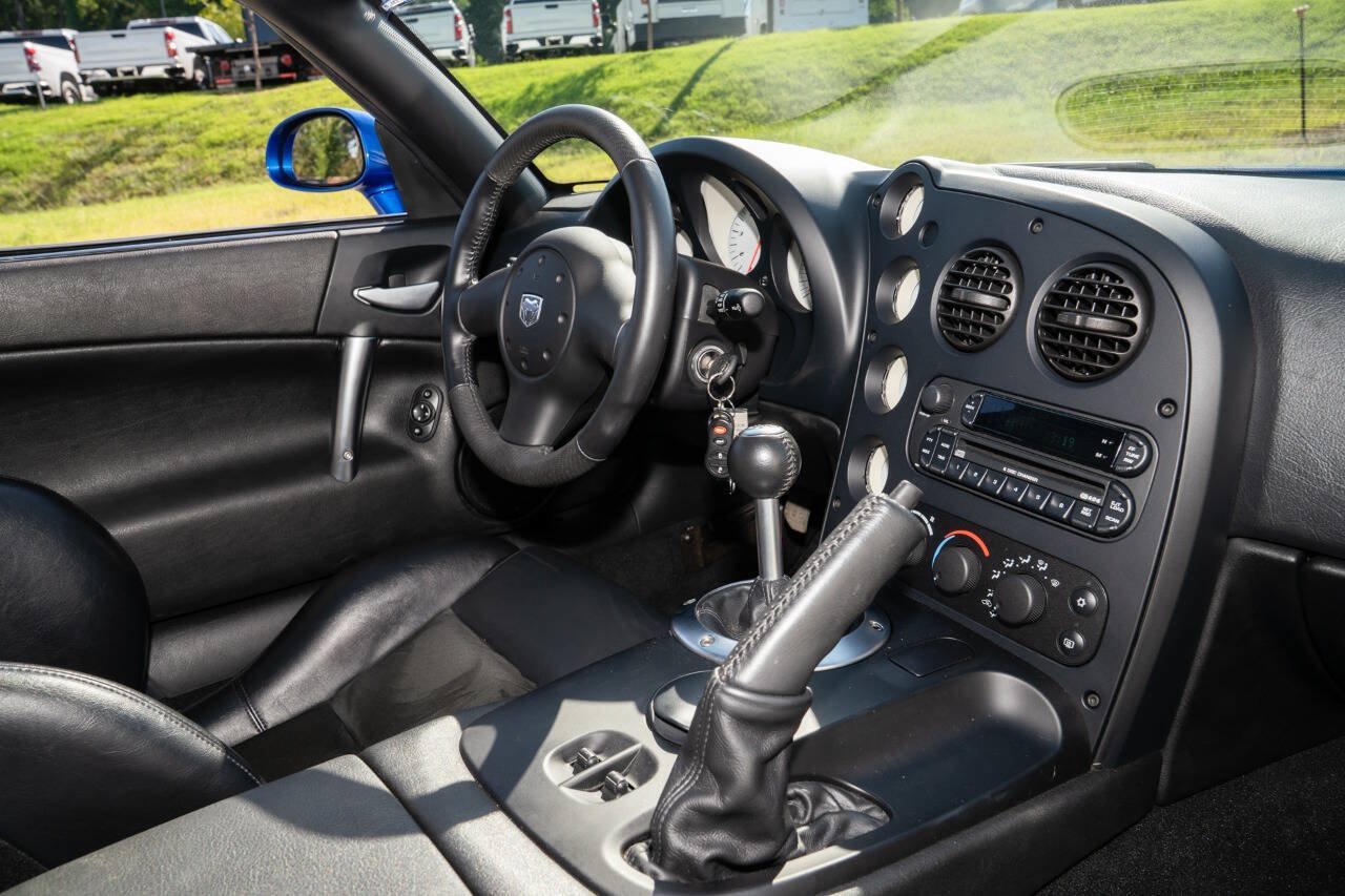 Used 2006 Dodge Viper SRT-10 RWD image 22