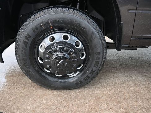New 2026 RAM 3500 Lone Star AWD/4WD image 13