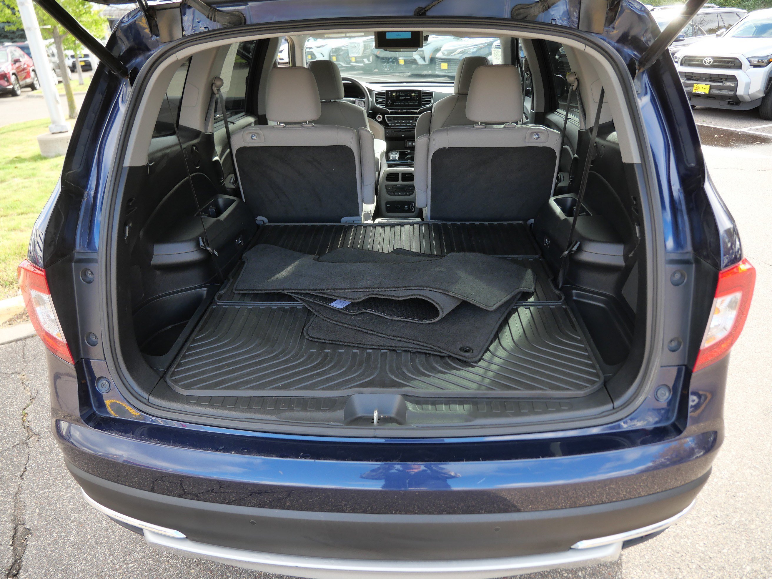 Used 2020 Honda Pilot Elite image 18