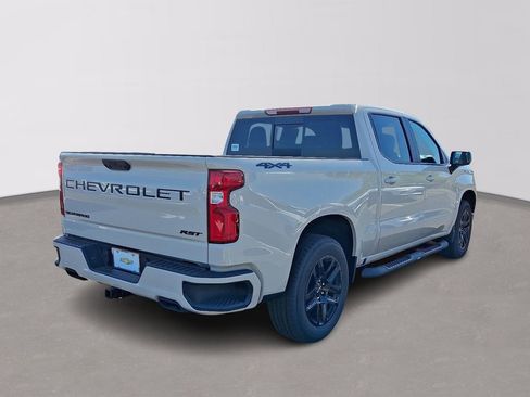 New 2026 Chevrolet Silverado 1500 RST w/ Dark Appearance Package AWD/4WD image 4