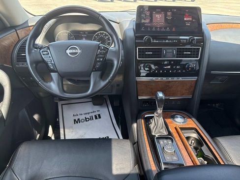 Used 2023 Nissan Armada SL w/ Captain's Chairs Package image 12