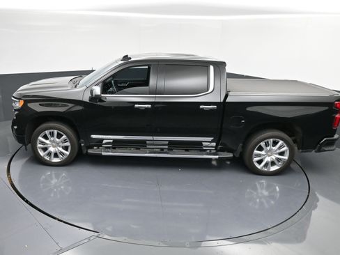 Used 2025 Chevrolet Silverado 1500 High Country w/ High Country Premium Package image 37