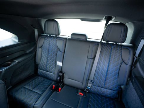 Used 2026 Cadillac Escalade IQ Sport 1 w/ LPO, Floor Liner Package AWD/4WD image 51