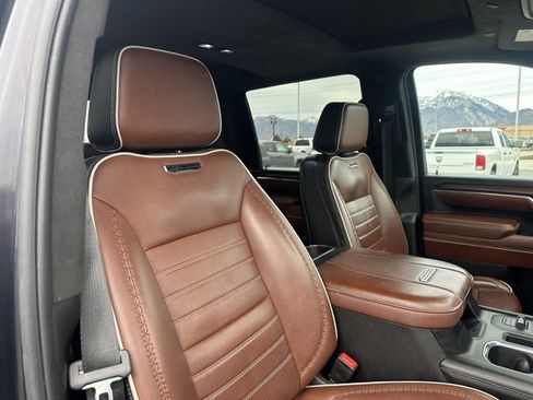 Certified 2024 GMC Sierra 3500 Denali Ultimate w/ Snow Plow Prep/Camper Package image 23