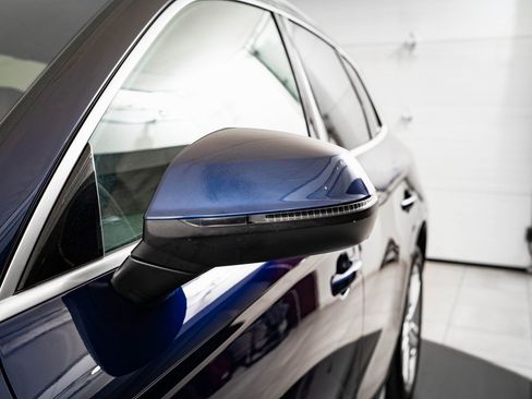 Used 2018 Audi Q5 2.0T Premium Plus w/ Premium Plus Package image 15