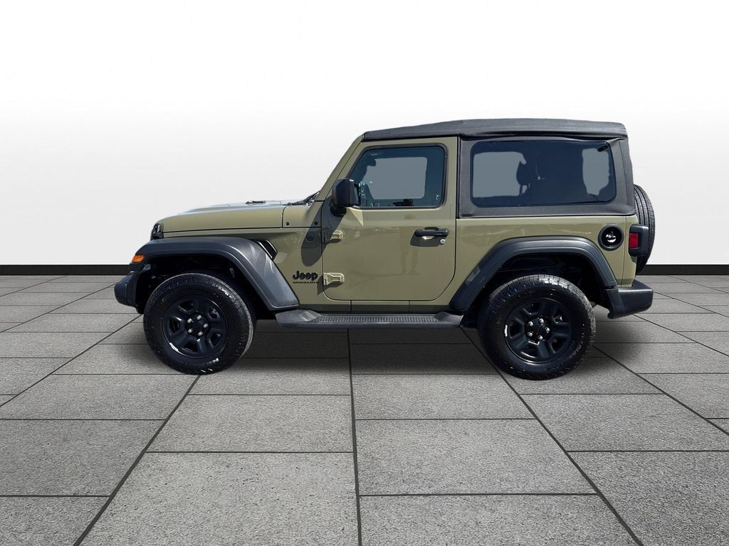 Used 2025 Jeep Wrangler Sport AWD/4WD image 2