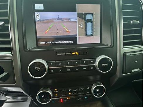 Used 2021 Ford Expedition Max Platinum image 18