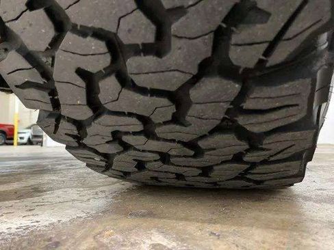 Used 2018 Jeep Wrangler Unlimited Sport S image 91