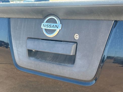 Used 2019 Nissan Frontier SL image 31