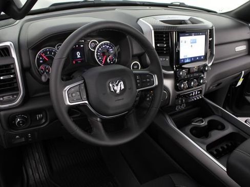 New 2026 RAM 1500 4x4 Crew Cab image 8