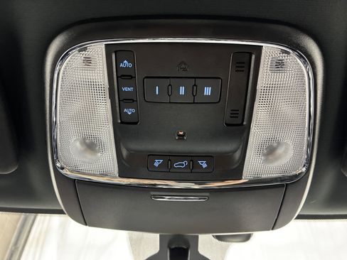 Used 2021 Jeep Grand Cherokee Laredo X image 20