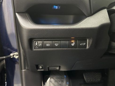 Used 2019 Toyota RAV4 XSE image 22