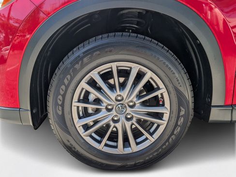 Used 2017 MAZDA CX-5 Touring w/ Preferred Equipment Package image 9