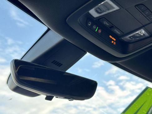 Certified 2024 Buick Enclave Premium image 26